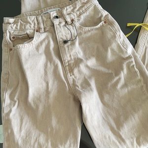 Zara jeans